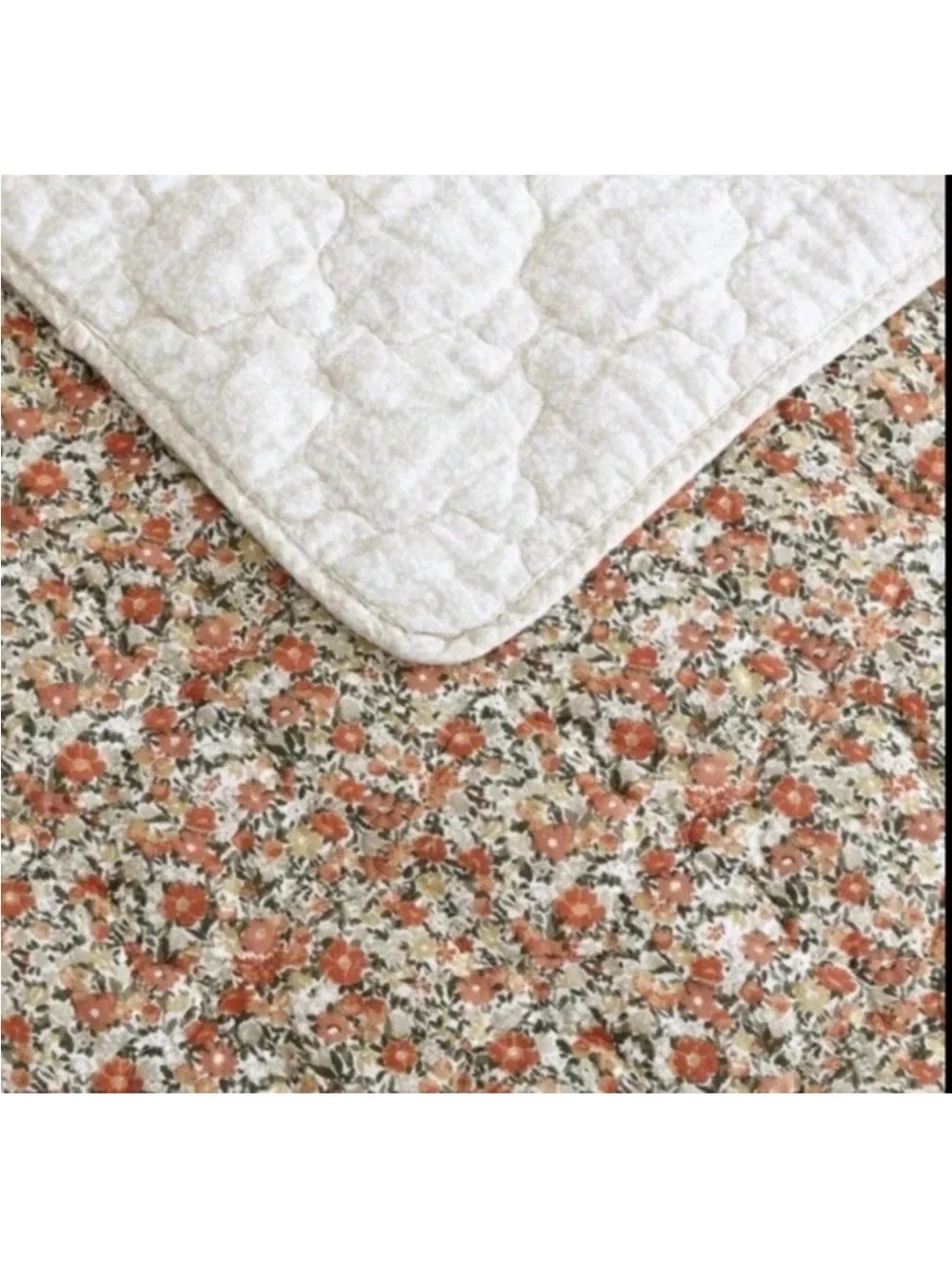 Laura Ashley ~ Full/Queen Loveston 3pc Quilt Set ~ 100% Cotton ~Reversible